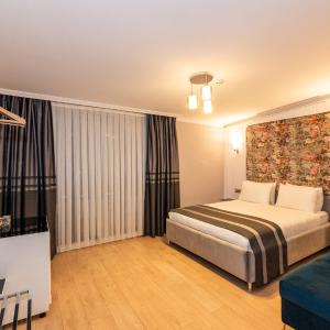 Standard Double Suite