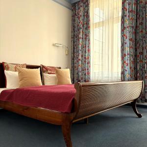 Junior Suite with Balcony