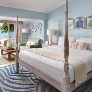 Caribbean Beachfront Grande Luxe Club Level