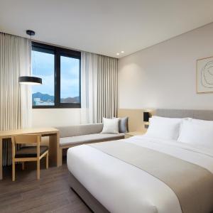 [LUCKY DEAL] Standard Double Room