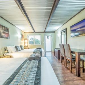 Executive Queen Room with Two Queen Beds