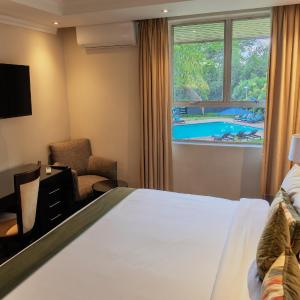 Standard King Room
