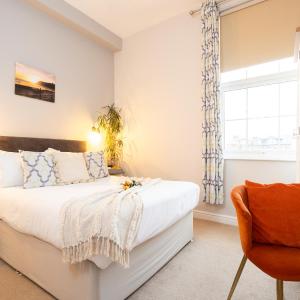 Classic Double Room with Walk-In Shower - Non-Smoking