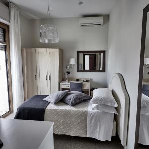 Superior Single Room with Sea View