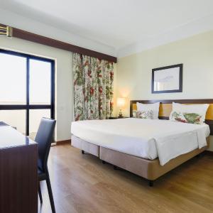 Double Room with Romantic Package 