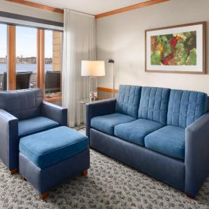 Premier King Room with Balcony and Water View - Non-Smoking