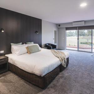 Grevillea Suite