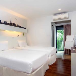 Deluxe room (Building B)