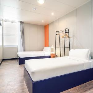 Comfort Twin Room