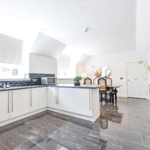 Two-Room Family Apartment - Non-Smoking
