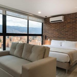Deluxe One-Bedroom Apartment with City View