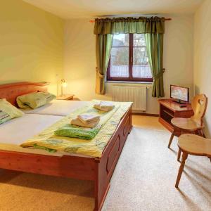 Double Room with Private Bathroom