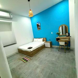 Deluxe Double Room (2 Adults + 1 Child)