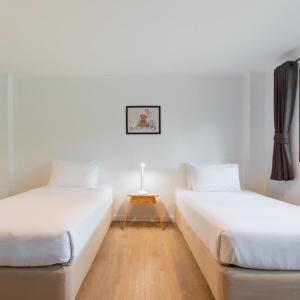 Premium Two-Bedroom Deluxe Suite with Garden View