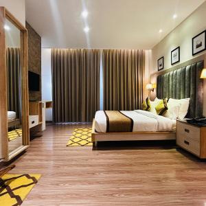 Executive Suite