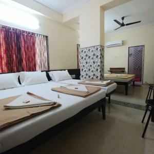 Deluxe Family Room AC