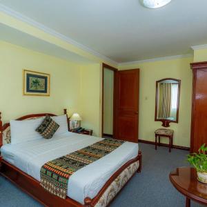 Junior Suite with Balcony