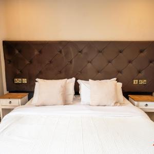 Penthouse Suite