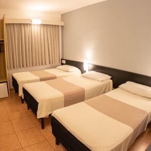 Apartment with Three Single Beds