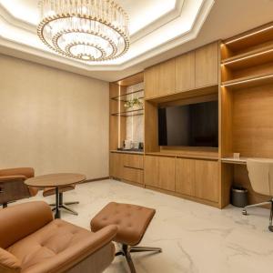 Presidential Suite