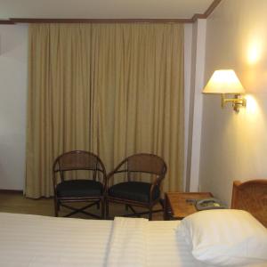 Deluxe Double or Twin Room