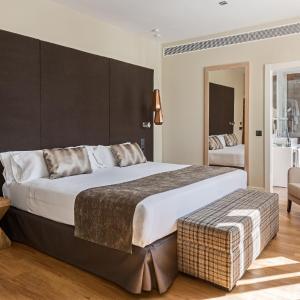 Double or Twin Room with View