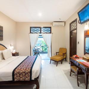 Deluxe Double or Twin Room with Balcony