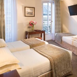 Superior Triple Room