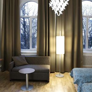 Superior Family Room