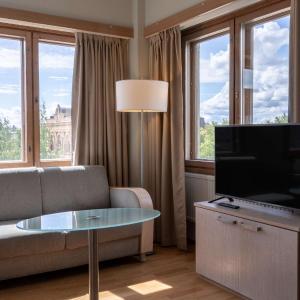 Superior Family Room