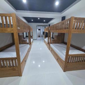 Bed in 8-Bed Mixed Dormitory Room