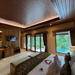 Two-Bedroom Villa