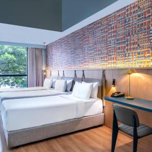 Superior Room with Three Single Beds