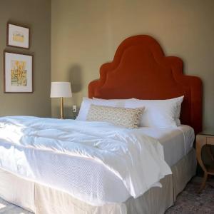 King Room with Balcony