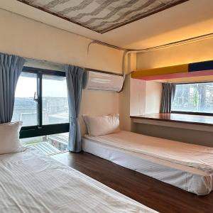 Duplex Quadruple Room