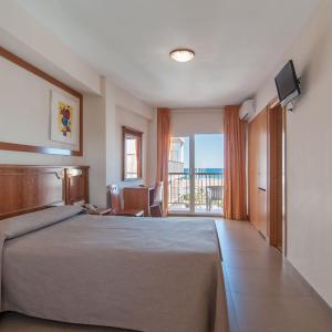 Double or Twin Room with Terrace