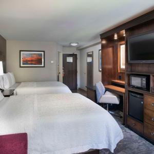 Queen Room with Two Queen Beds and Sofa Bed