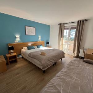 Triple Room with Balcony
