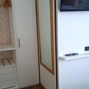 Basic Triple Room