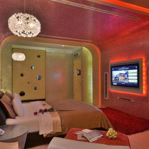 Deluxe Double Room (Check-in after 18:00)