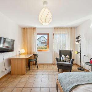 Single Room with Private External Bathroom