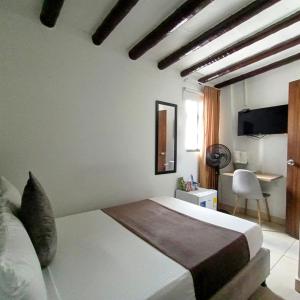 Economy Single Room