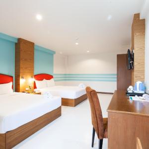 Superior Plus Room