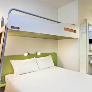 Double Room with Single Bed 