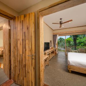 Deluxe Family Bungalow with 2-Bedroom
