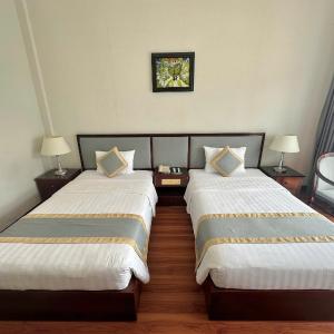 Luxury Seaview Twin