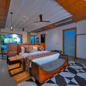 Suite - 10% off on session of Spa + Complimentary Hi-Tea