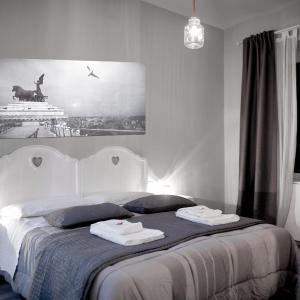 Deluxe Room - Bell 8