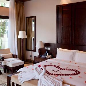 One-Bedroom Honeymoon Villa with Private Pool (Daily Hi-tea + Daily Minibar)