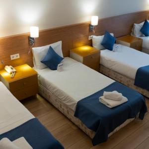 Quadruple Room with Balcony